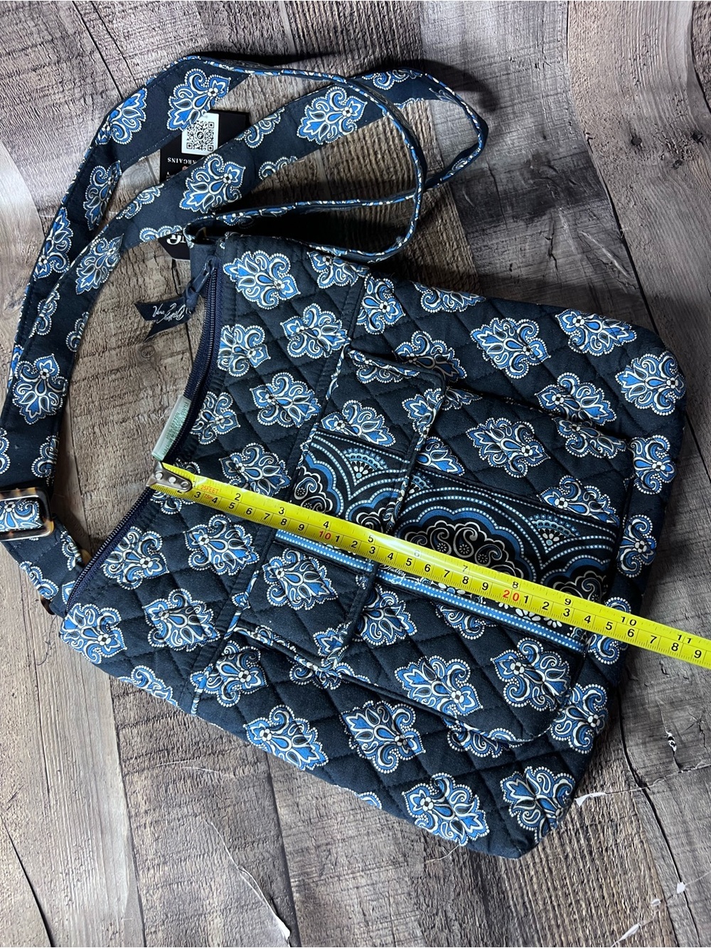 Vera Bradley Navy Blue Quilted Paisley Crossbody - Picture 10 of 12